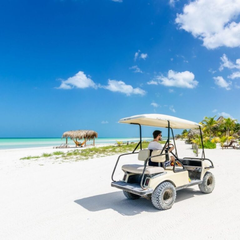 Pourquoi les voyageurs sont amoureux de cette île paradisiaque à 2 heures au nord de Cancun
