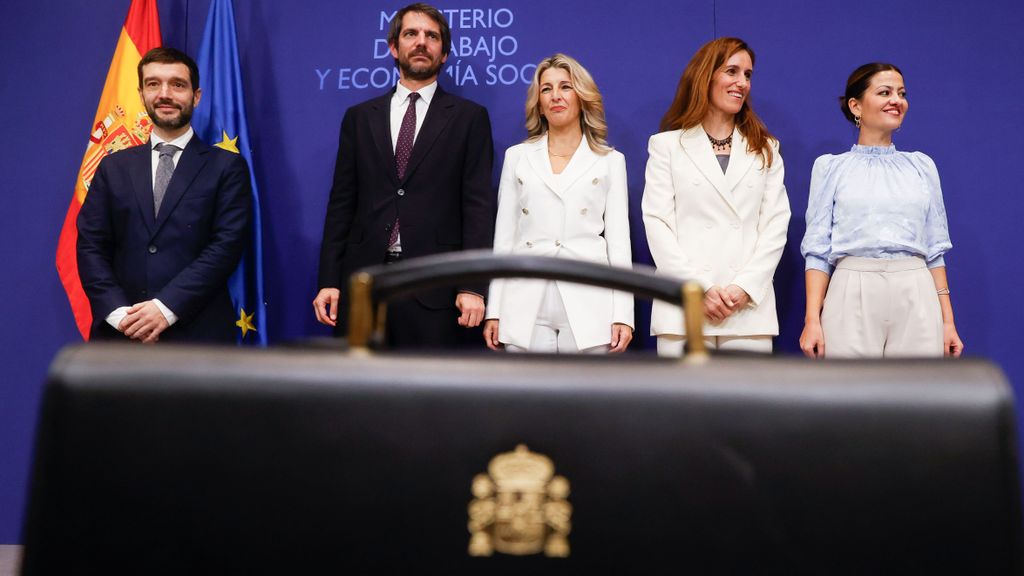 Yolanda Díaz prend possession de son portefeuille de deuxième vice-présidente du gouvernement et ministre du Travail et de l'Économie sociale