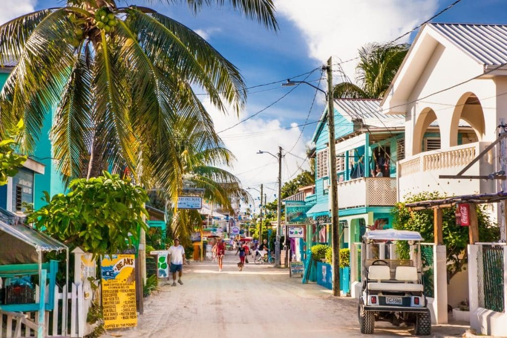 Les États-Unis publient un nouvel avis aux voyageurs pour le Belize dans un contexte d'augmentation des taux de criminalité