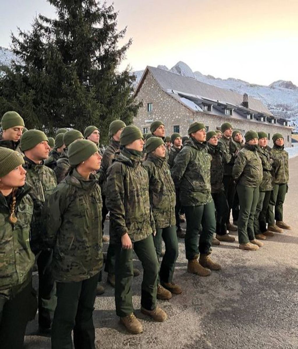 L'entraînement de la princesse Leonor dans la neige