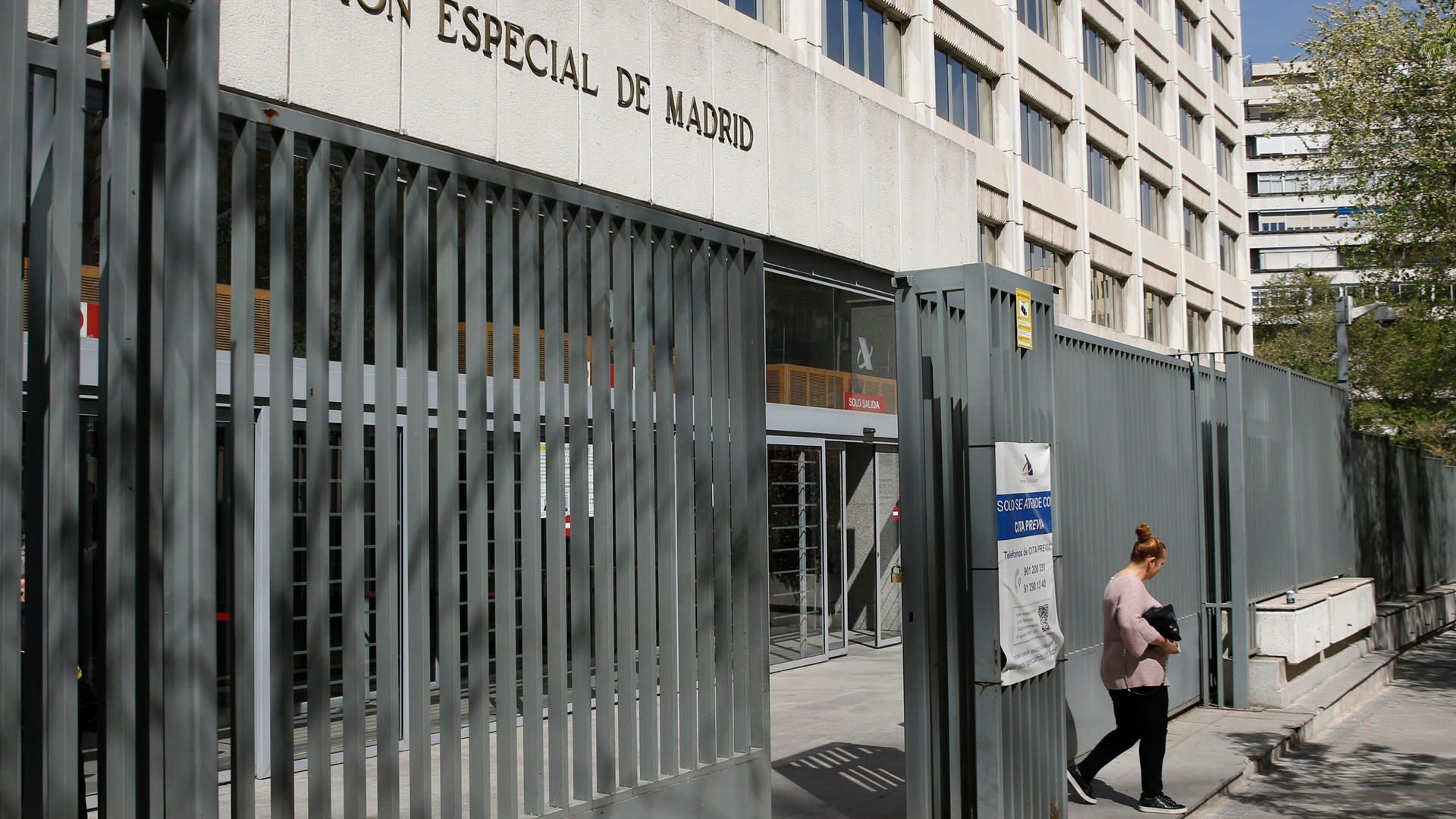 Los contribuyentes pueden beneficiarse de casi trescientas deducciones en la declaración de la renta 2022 dependiendo de la CCAA en la que residan