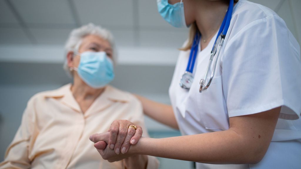 Les médecins de famille demandent que le masque soit obligatoire dans les centres de santé