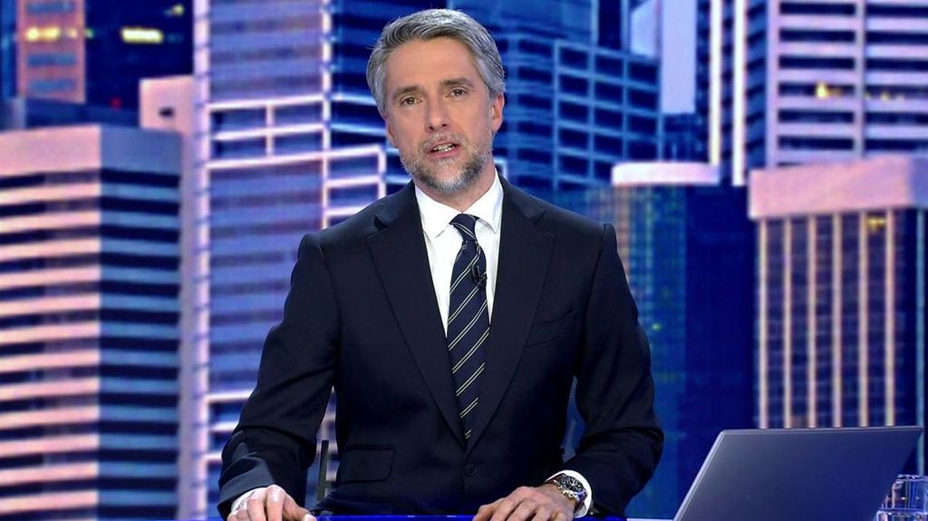 L'hommage passionnant de Franganillo à Piqueras lors de ses débuts sur Informativos Telecinco