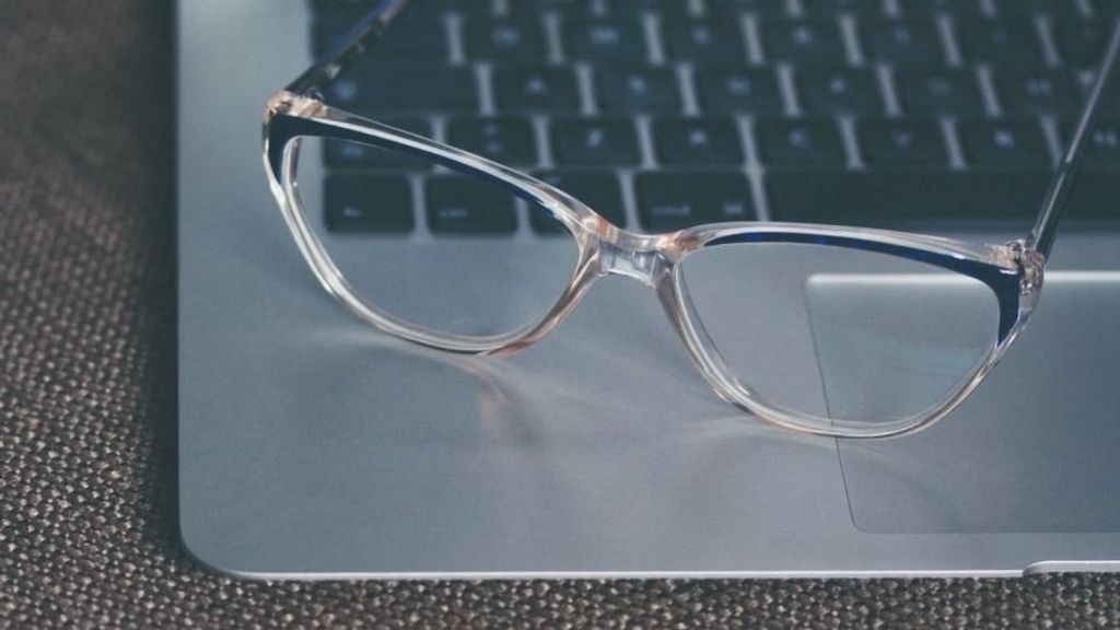 Les lunettes et les lentilles de contact seront incluses dans les prestations fournies par le système national de santé