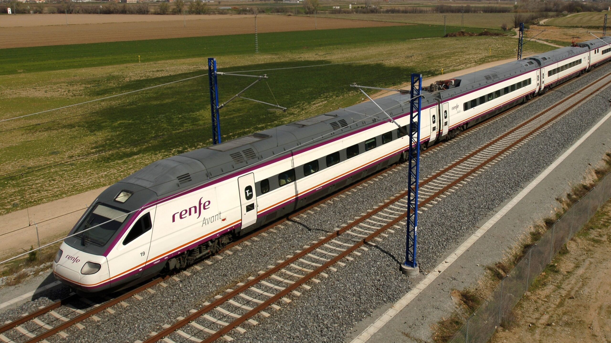 Convocan una huelga en Renfe y Adif el 9 de febrero para exigir al Gobierno la jornada laboral de 35 horas