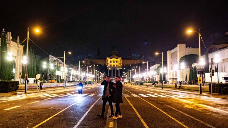 Qu&rsquo;est-ce que le « maire de nuit », la nouvelle figure que Barcelone veut mettre en place ?