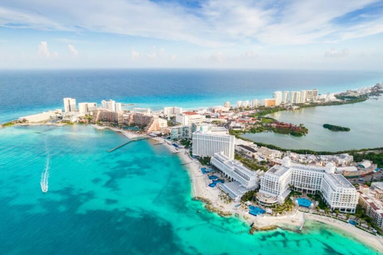 Quintana Roo bat le record du tourisme avec 33,7 millions de passagers