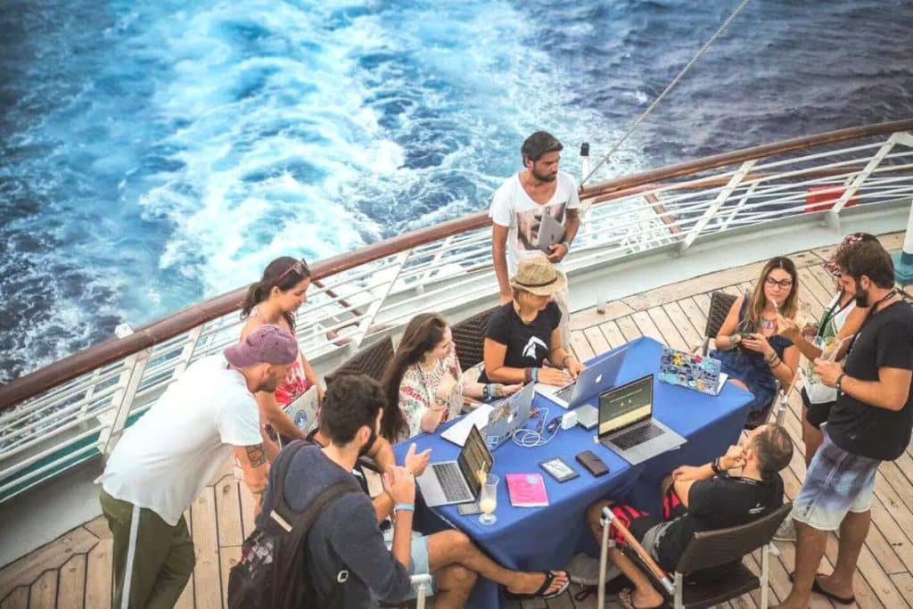 Nomad Cruise revient : l'opportunité de réseautage ultime pour les nomades numériques