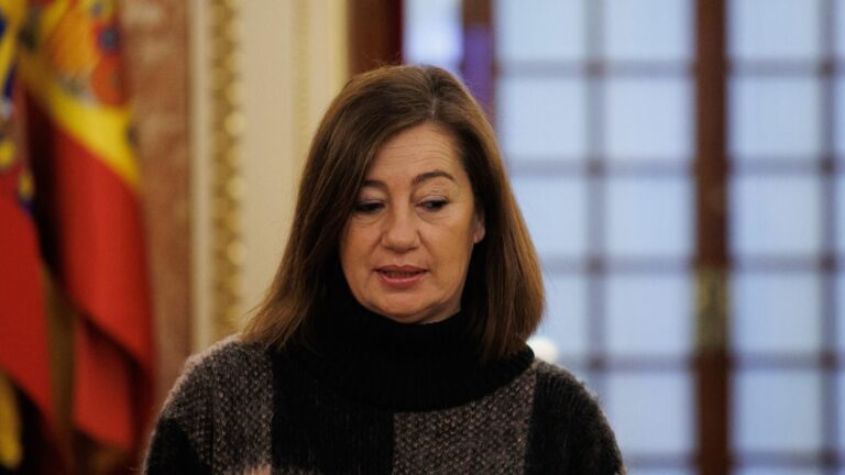 Francina Armengol se déclare pour l'achat de masques aux Baléares