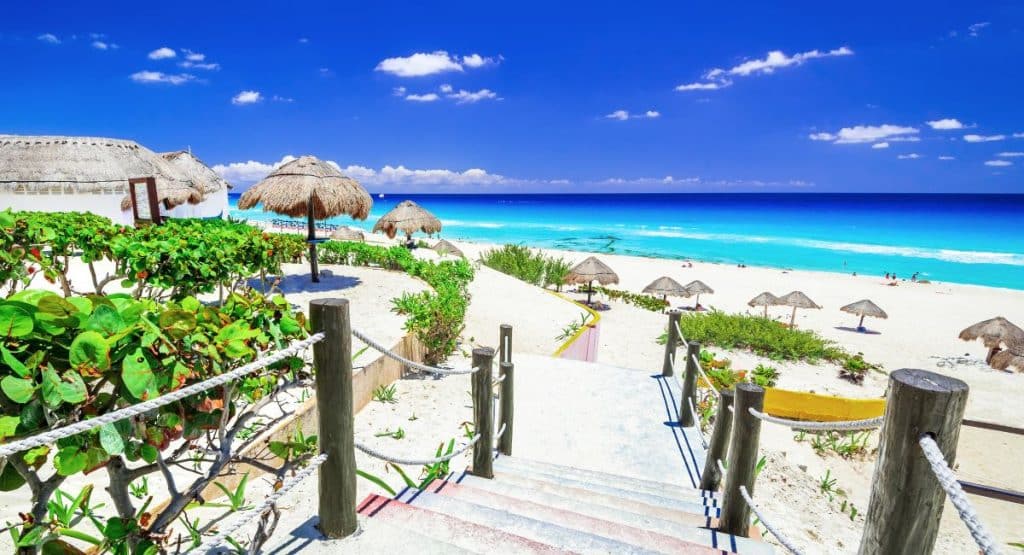 La région de Cancún connaîtra la vague de chaleur la plus chaude depuis 50 ans, préviennent les experts