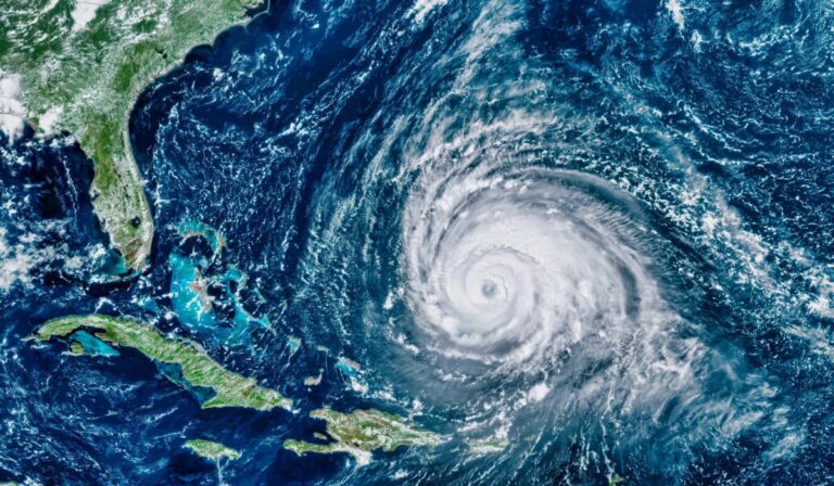 L’ambassade américaine émet une ALERTE pour la saison des ouragans 2024 pour 7 pays des Caraïbes