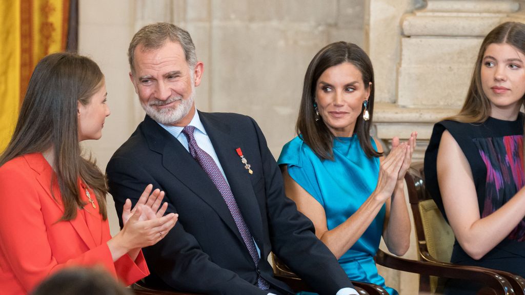La famille royale après le discours du roi.