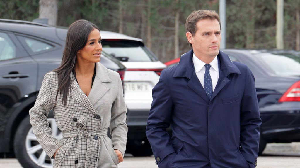 Begoña Villacís et Albert Rivera en 2023.
