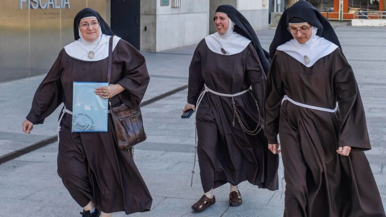 L'archevêque tente d'approcher les religieuses de Belorado