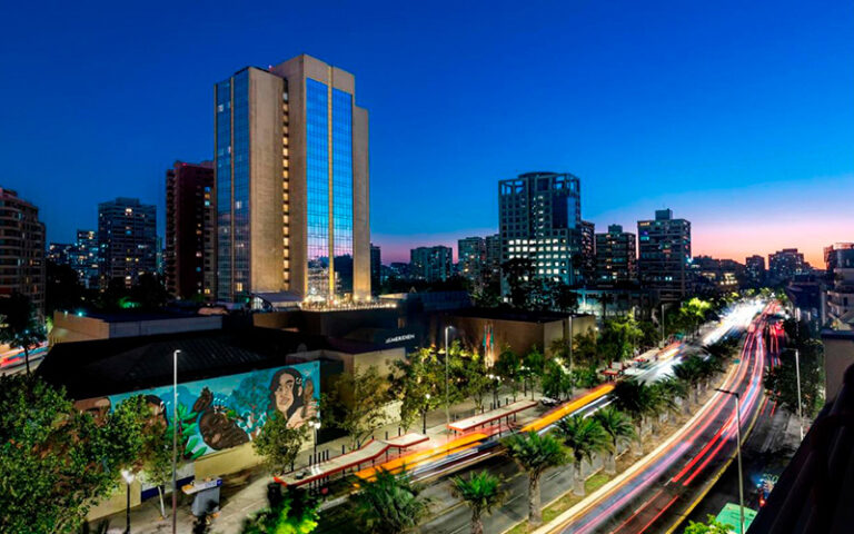 Hôtel Le Méridien Santiago by Marriott, allié stratégique à Santiago