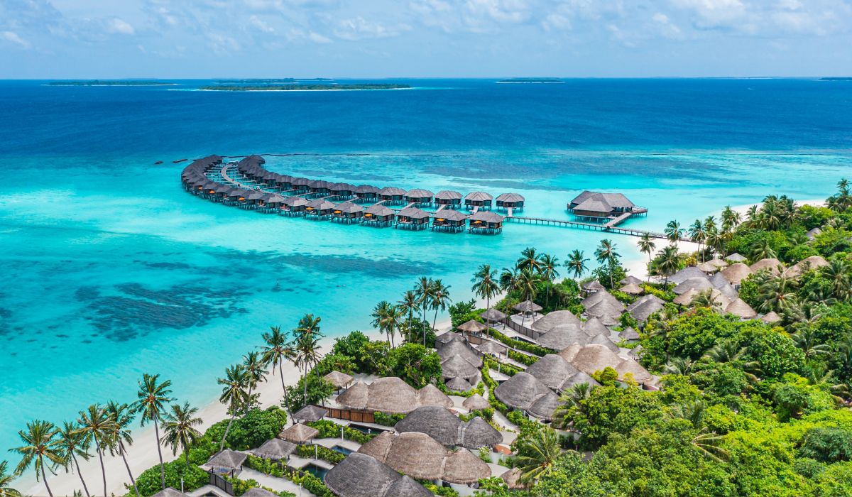 U.S. Reissues Travel Advisory For This Asian Paradise Island Due To “Terrorism”