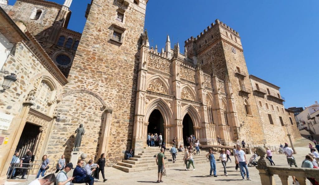 Monastère royal de Santa María de Guadalupe