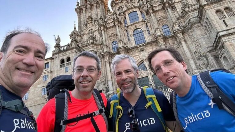 José Luis Martínez Almedia parcourt le Camino de Santiago pour la cinquième année consécutive