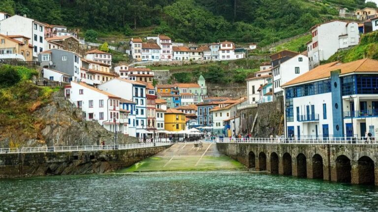 Les belles villes d'Espagne les plus recherchées sur Internet