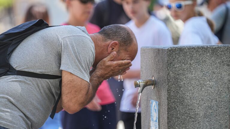 jusqu'à 38º à l'aube à Almería et tempêtes sèches