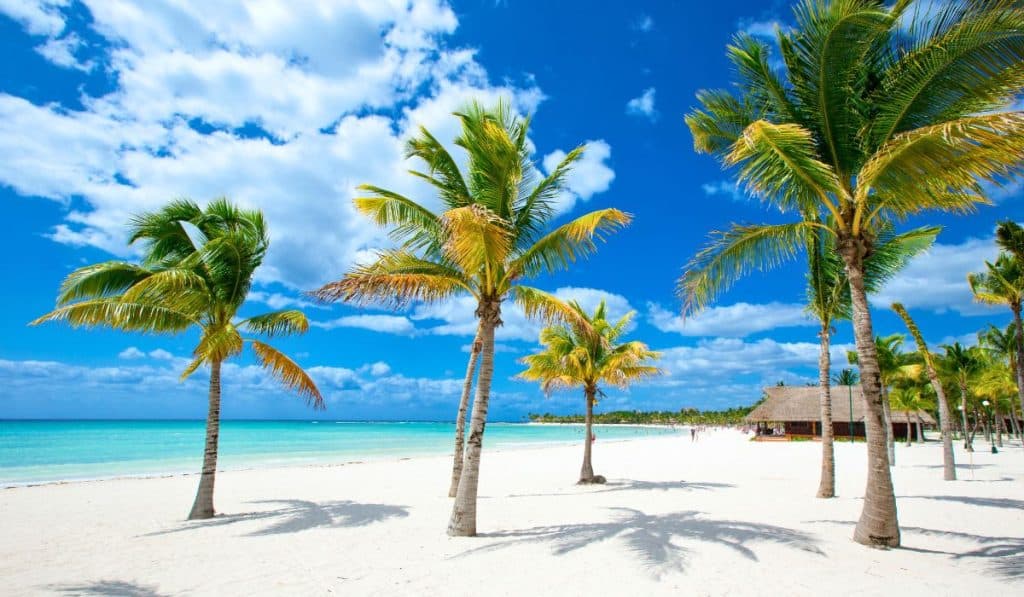 Les îles Caïmans sont-elles sûres à visiter ? Avis aux voyageurs 2024