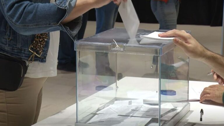 Le militantisme de l'ERC vote lors d'une consultation s'il approuve le pré-accord pour investir Illa