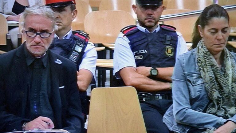 Les parents de la fille Nadia Nerea sont arrêtés pour purger la peine pour fraude