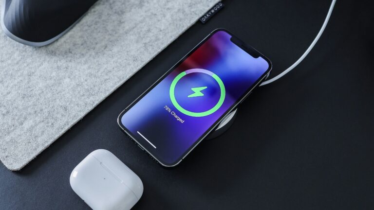 Pourquoi n’est-il pas bon de charger sa batterie mobile à 100 % ?
