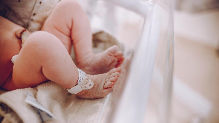 Madrid remettra un chèque de 500 euros pour le premier enfant