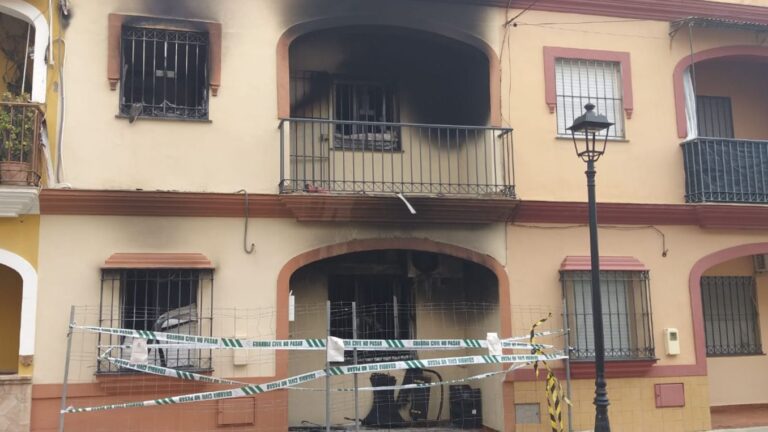 un téléphone portable en charge a provoqué l'incendie