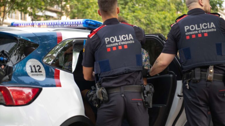 Une femme arrêtée après avoir été accusée du meurtre de sa fille mineure à Lleida