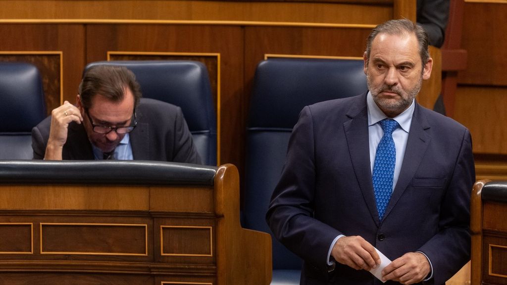 Le député du Groupe Mixte José Luis Ábalos au Congrès des Députés.