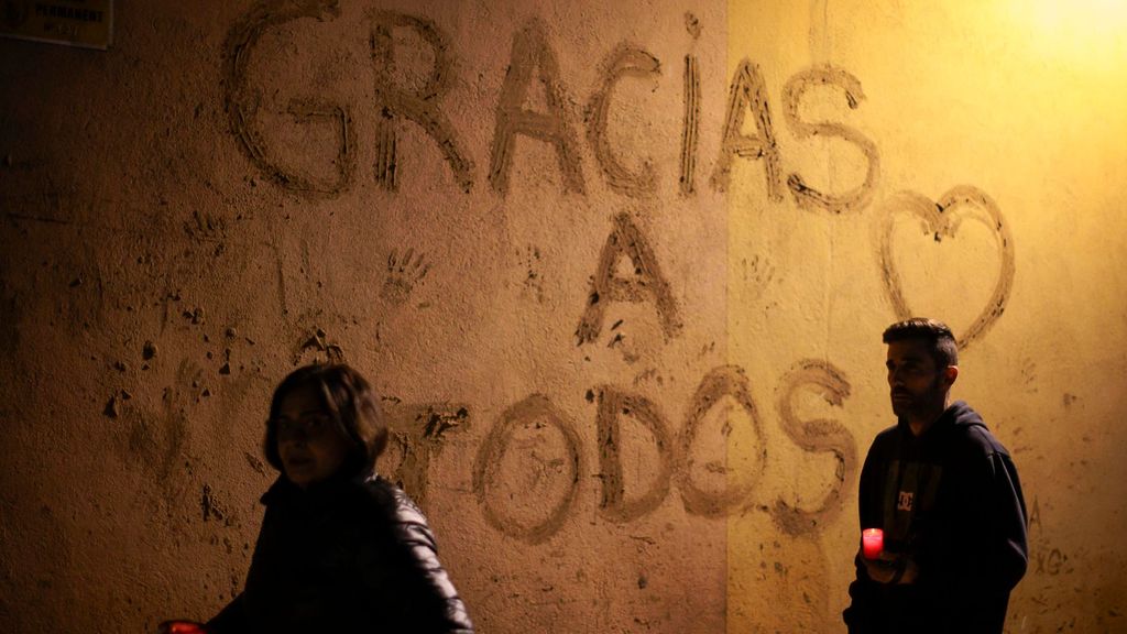 Les habitants de Valence sont reconnaissants pour l'aide de leurs voisins et des bénévoles