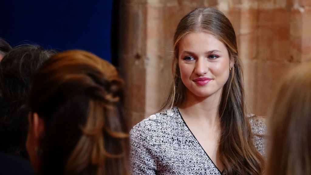 L'hommage de la ville de Marín à la princesse Leonor ce Noël : une couronne de lumières en son honneur