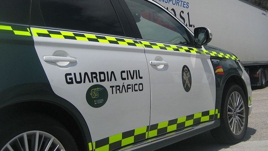 La Garde Civile de la Circulation s'est rendue à l'endroit où une personne a été retrouvée morte sur le MA-20