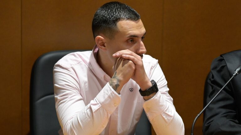 « Je veux m'excuser auprès de la famille »