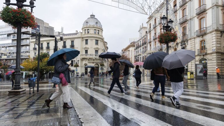 La tempête « Bert » laisse 11 communautés en alerte en raison de vents « d'ouragan »