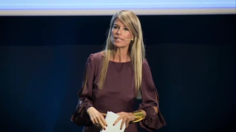 Qui est Maribel Vilaplana, la journaliste avec qui Carlos Mazón a mangé le jour de DANA