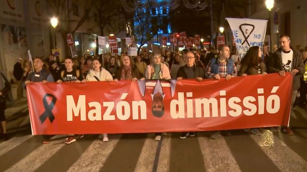 Manifestation à Valence pour la gestion politique de DANA