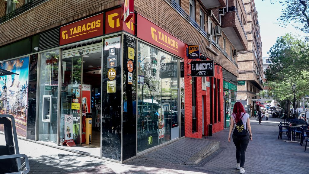 Façade d'un bureau de tabac à Madrid