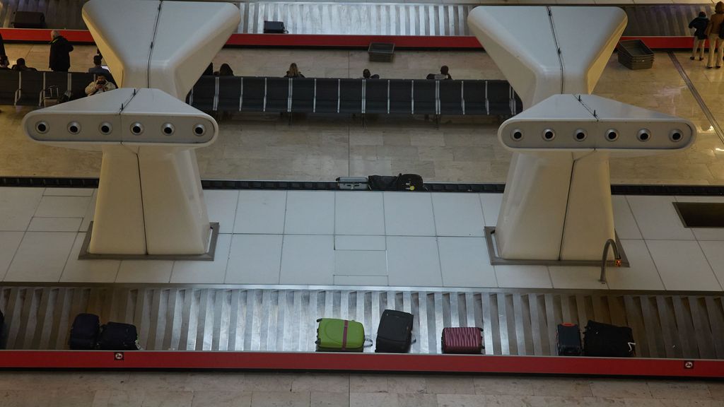 La Police arrête un homme avec 37 kilos de cocaïne cachés dans une valise à l'aéroport de Barajas