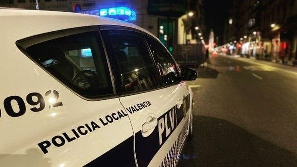 Un mineur de 14 ans arrêté à Valence pour agression sexuelle présumée contre une femme alors qu'elle rentrait chez elle