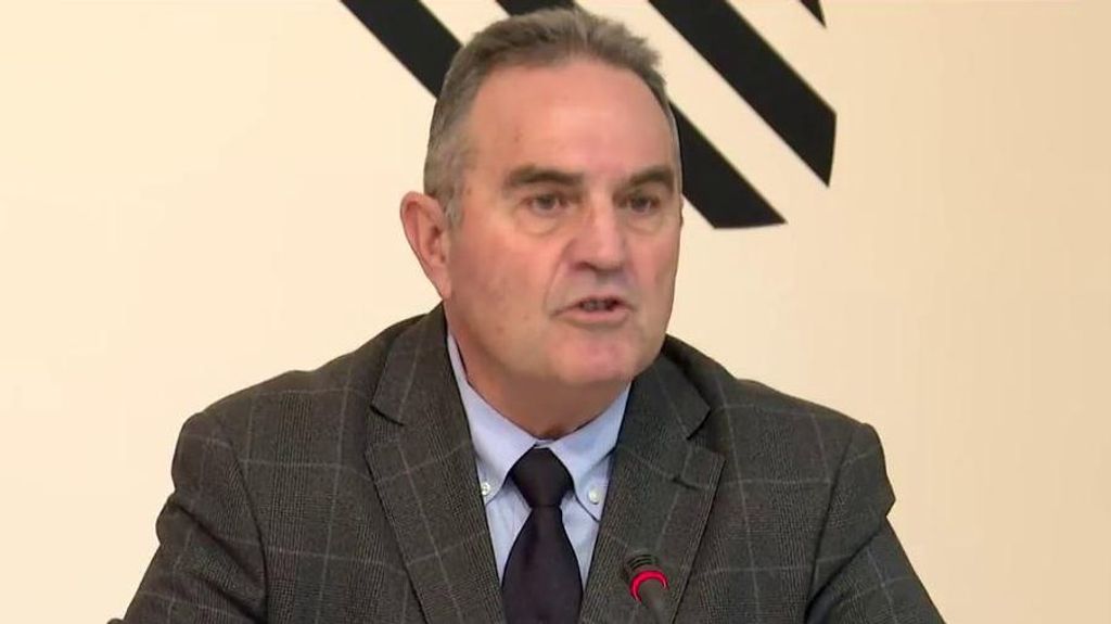 Le projet de reconstruction de Valence, une zone de 56 200 terrains de football, rasée : "La première chose, déboucher les canalisations pour aller aux toilettes"