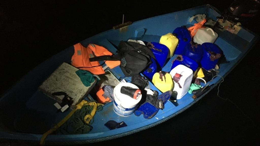 Les 16 personnes arrêtées pour le viol présumé d'une mineure sur un bateau arrivé à Formentera sont traduites en justice