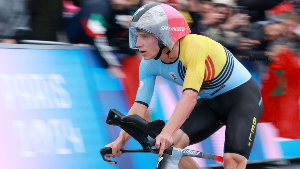 Le cycliste Remco Evenepoel, après avoir été opéré de son grave accident en Belgique : "Je reviendrai plus fort"