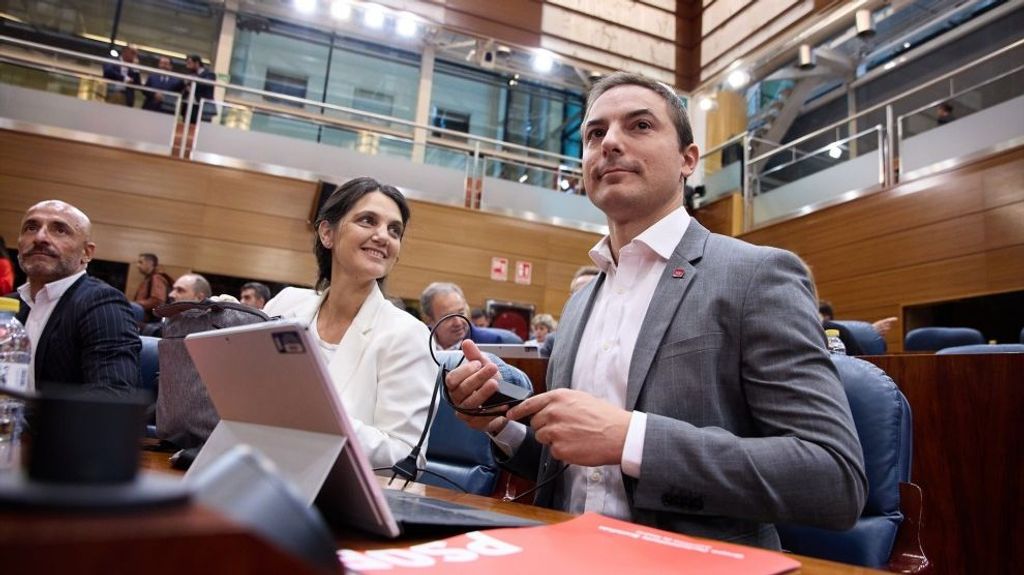 Pilar Sánchez Acera avec Juan Lobato