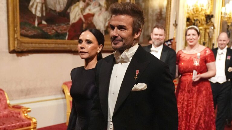 le motif de la présence à un banquet
