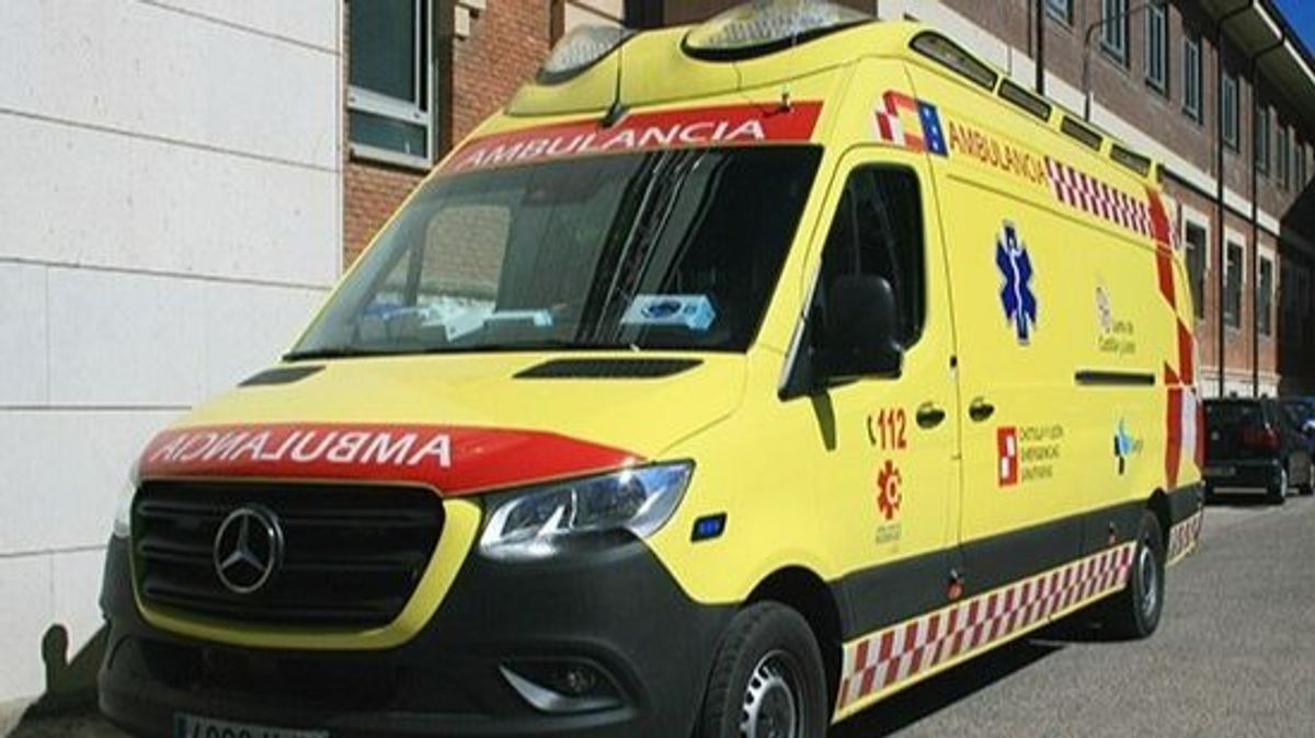 Image d'archive d'une ambulance
