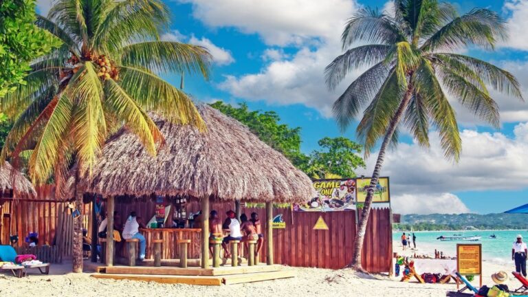 La Jamaïque se prépare pour sa meilleure saison de voyage hivernale de tous les temps