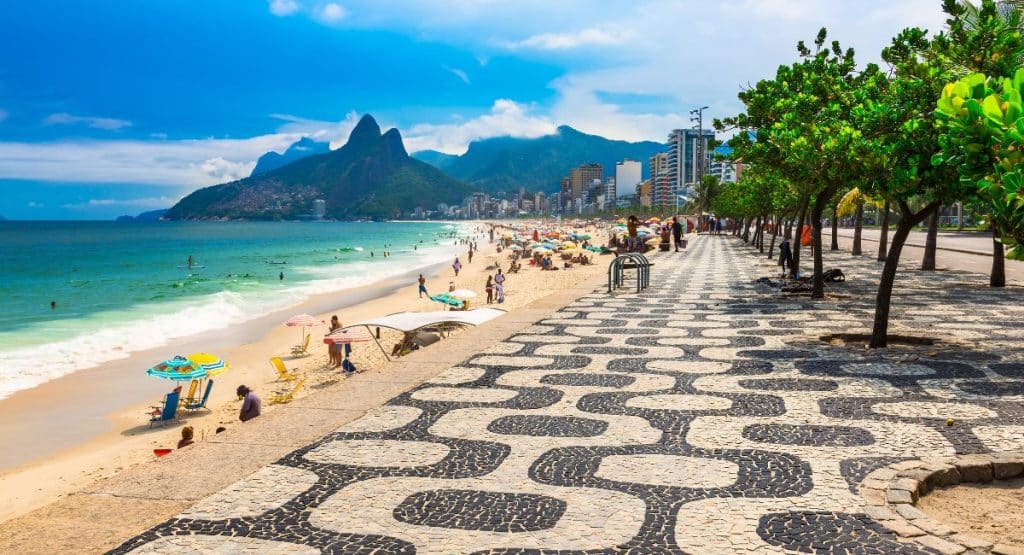 Ce pays latin populaire retarde les nouvelles exigences de visa pour les Américains jusqu'en 2025